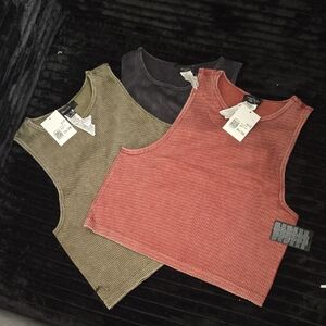 Forever 21 Ribbed Cropped Tank Top Set - Black, Olive, Red